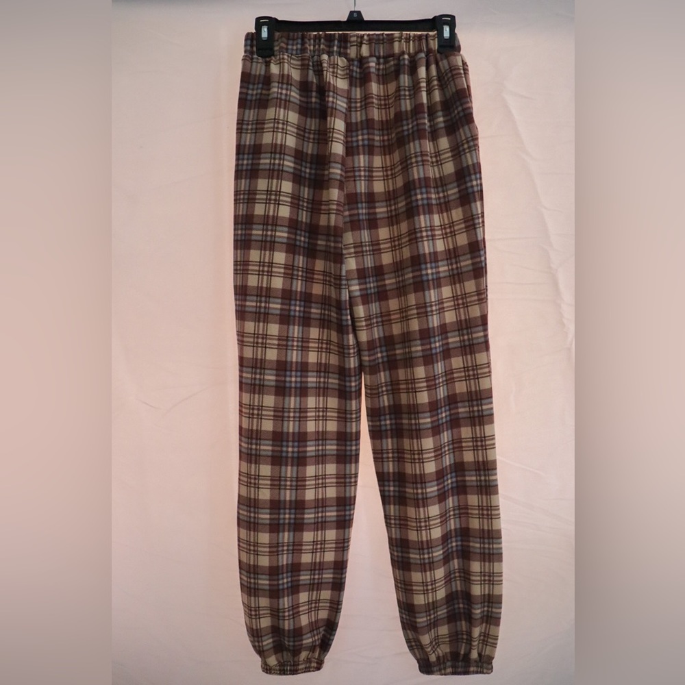 Plaid pants